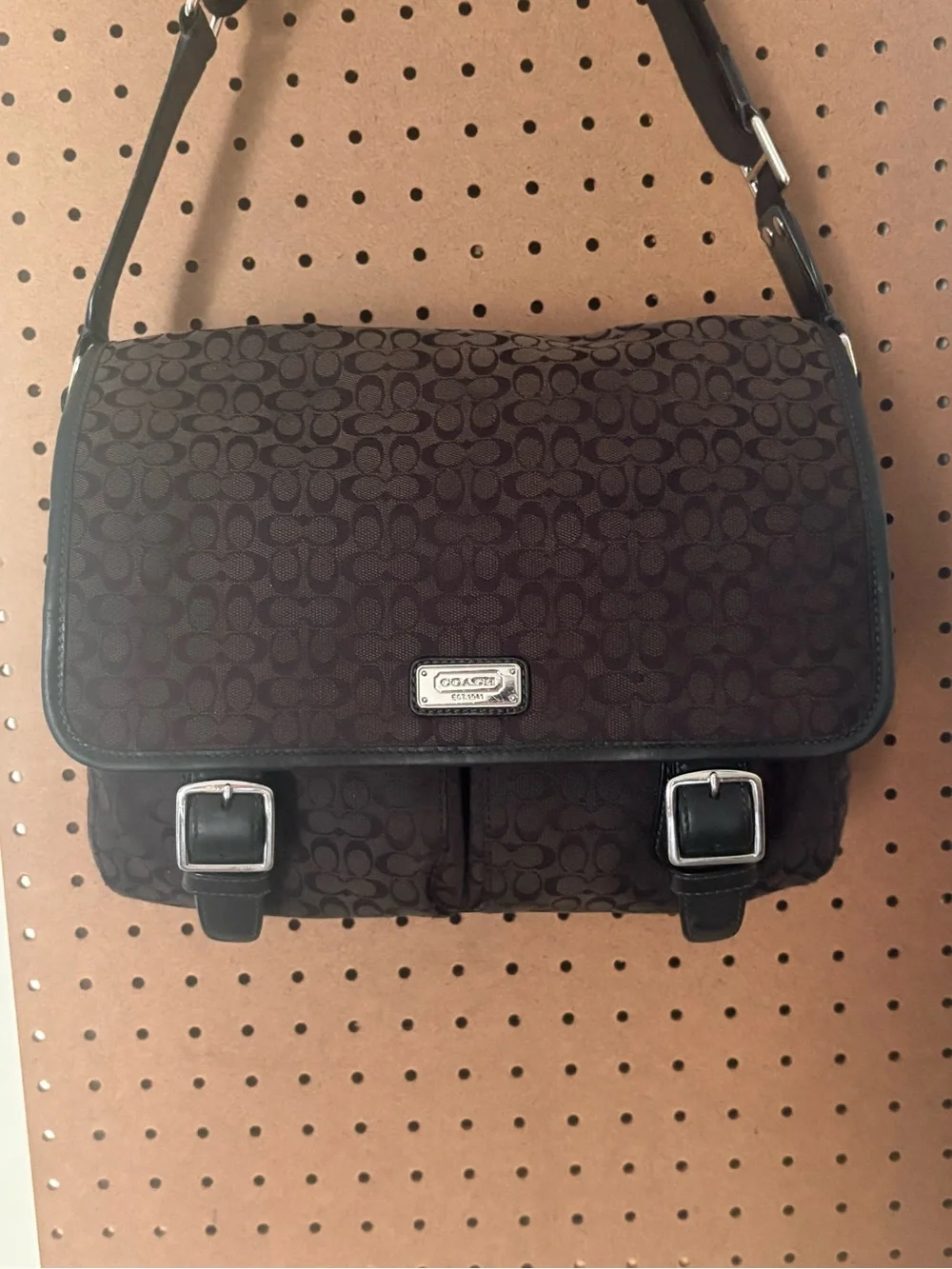 Genuine Coach Signature Jacquard Black Canvas Messenger Bag - Picture 2 of 8